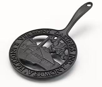 Vermont Castings Trivet with Handle 0000094