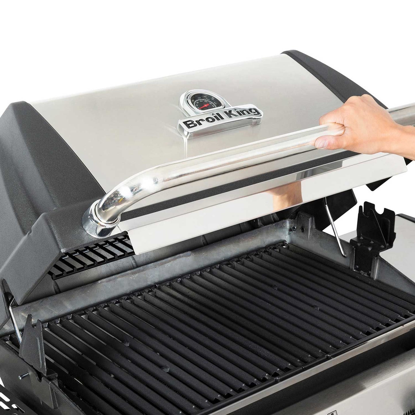 Broil King Signet 390 Gas Grill 94688