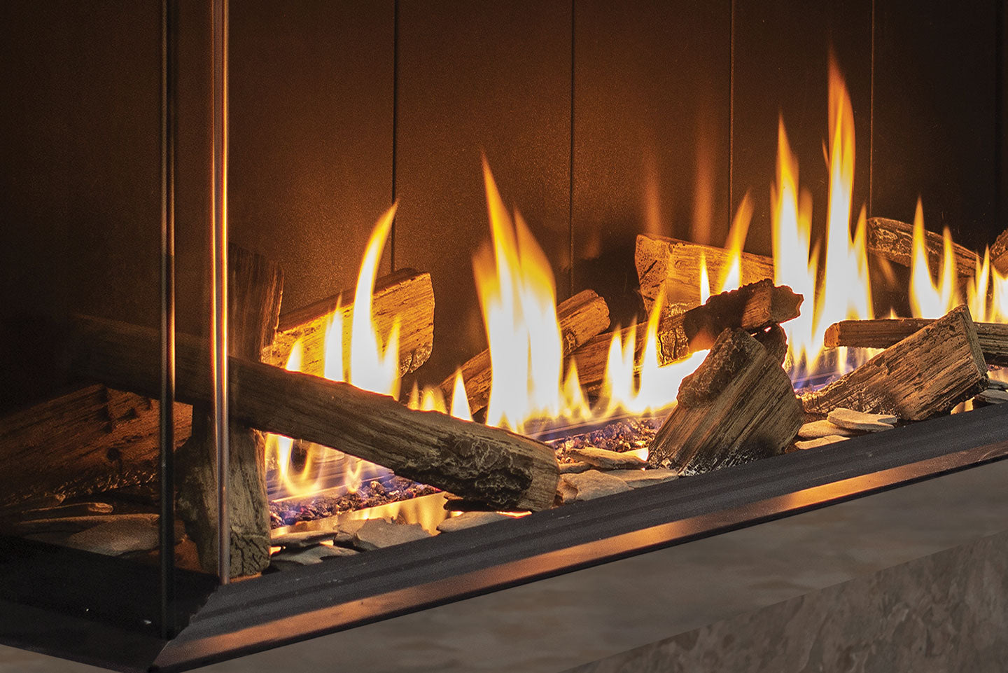Urbana U50 Tall Bay Gas Fireplace U50I-T-LED