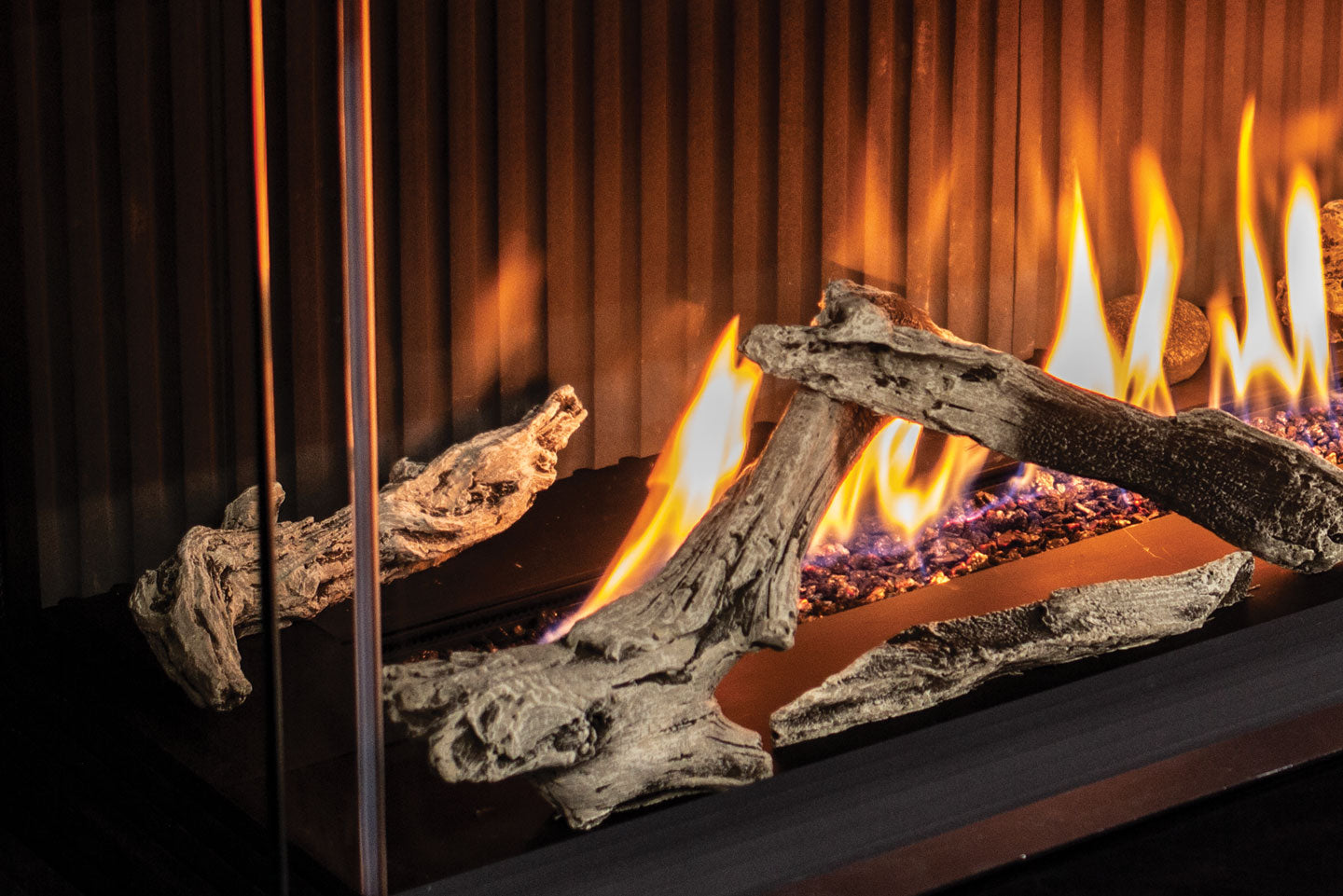 Urbana U50 Tall Bay Gas Fireplace U50I-T-LED