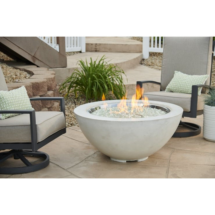 Outdoor Greatroom White Cove 42" Round Gas Fire Pit Bowl CV-30WT
