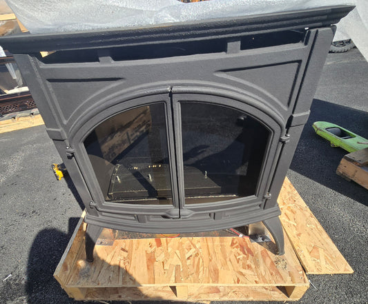 *Open Box Special* Empire Comfort Systems Medium Cast Iron Spirit Stove Direct-Vent DVP30CC70FP