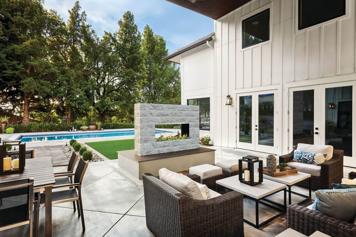 Napoleon Galaxy 50 Outdoor Fireplace GSS50