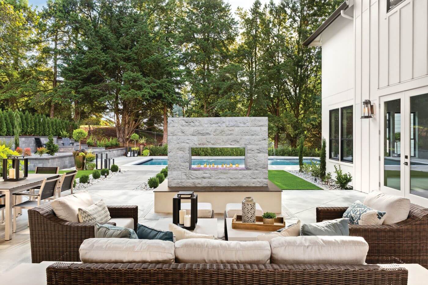 Napoleon Galaxy 50 Outdoor Fireplace GSS50